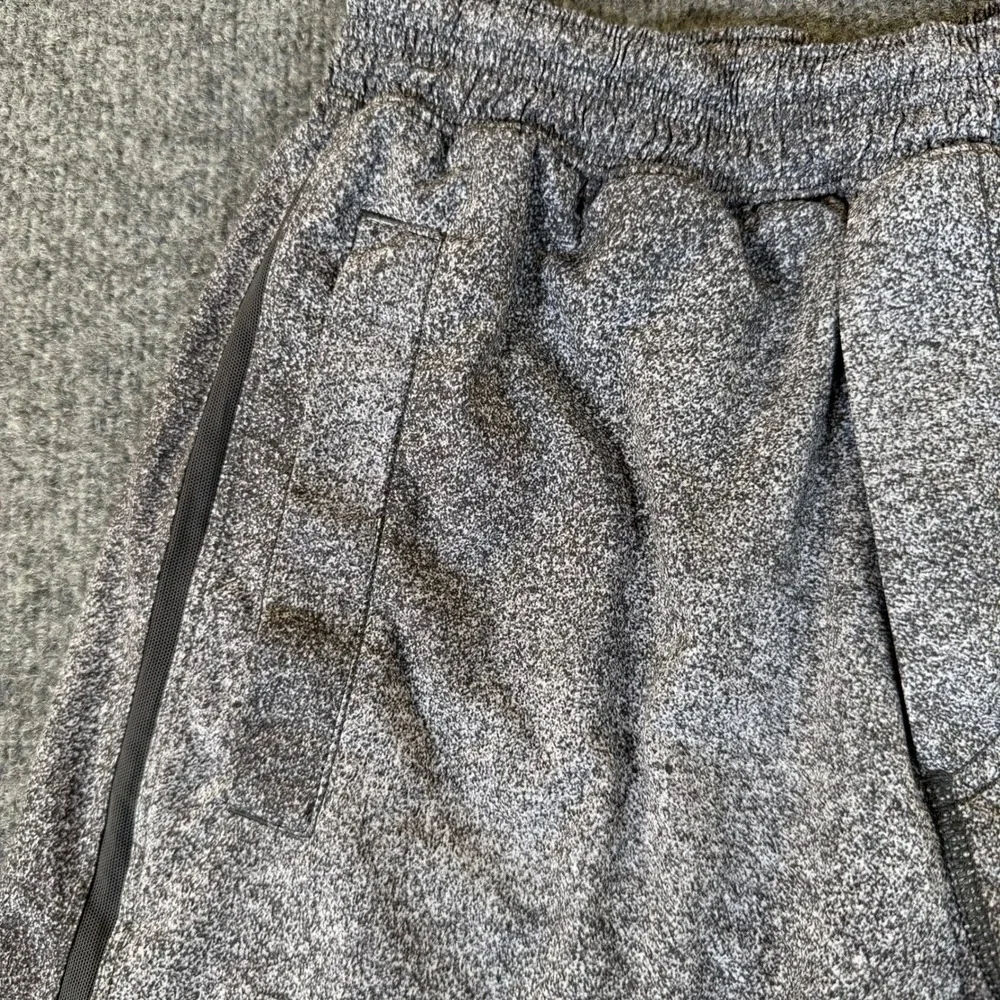 Lululemon Mens Surge Short 7 Inch Liner Grey Space Dye Athletic Gym Shorts #3376